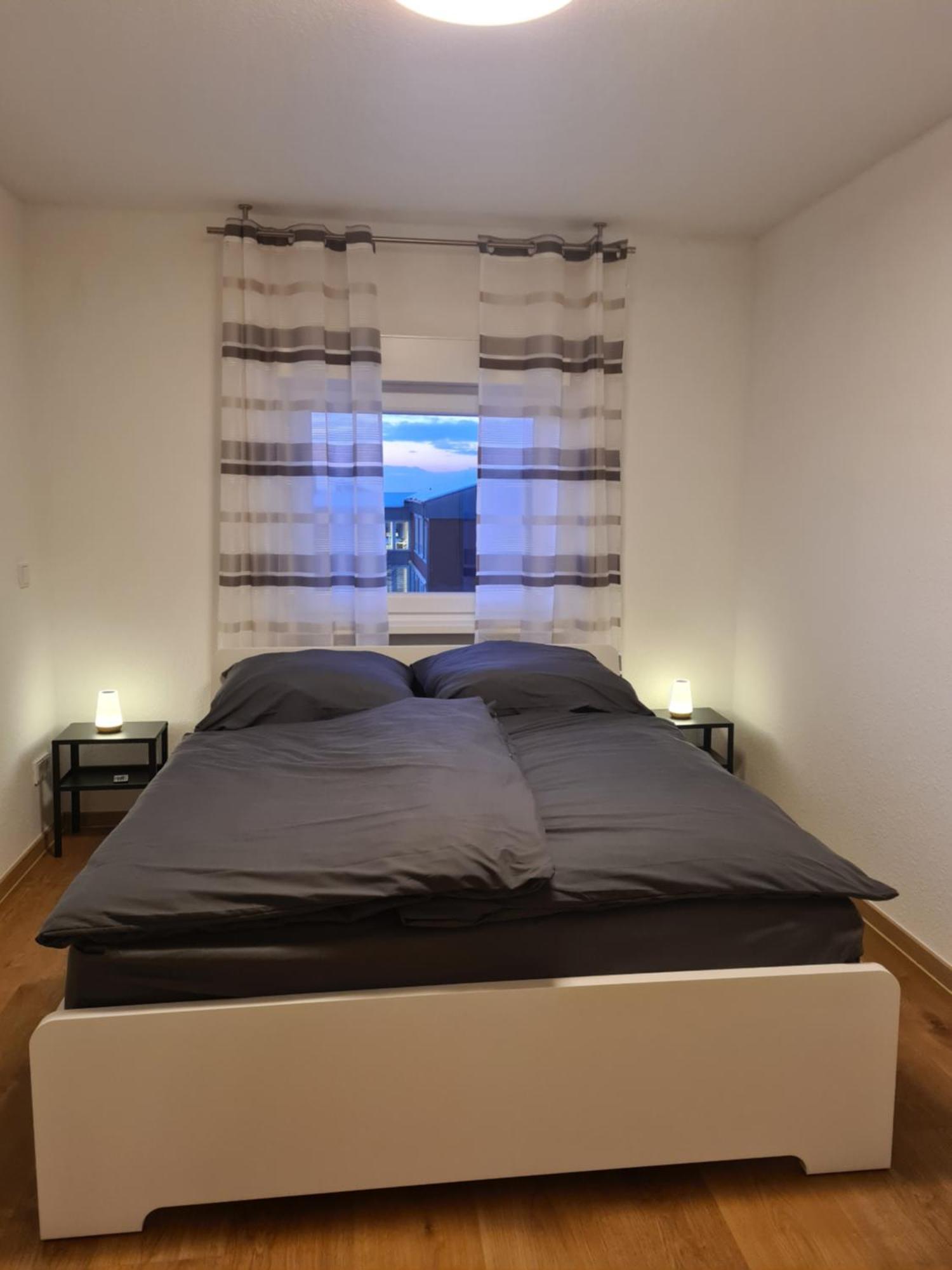 Ferienwohnung In Erftstadt 2 Min Fusslaeufig Zum Bahnhof, Phantasialand, Koeln, Koeln Messe, Eifel Eksteriør billede